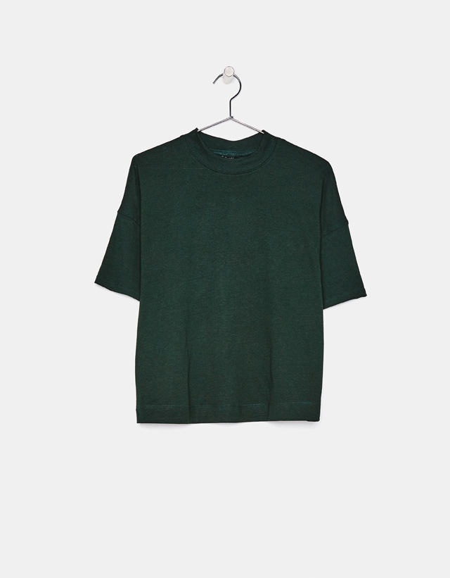 T-shirts – Como criar looks nada Básicos para o dia a dia
